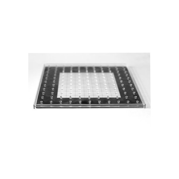 Geoboard med plastsm ca.22x22 cm