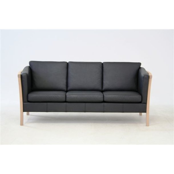 Gonge tremmesofa 2 pers stof